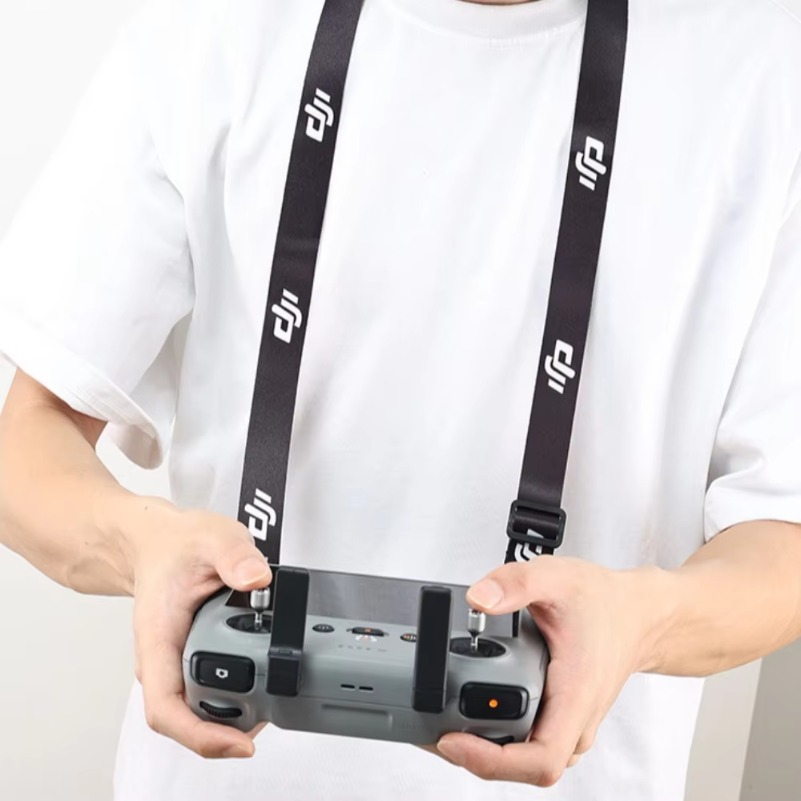 Cordino da collo regolabile e  - Dji Drone Mini 3 recensione e prezzo
